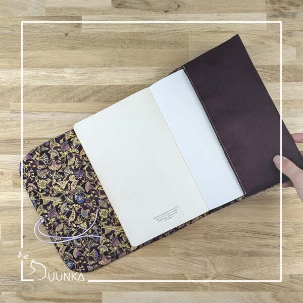 Pochette livre broché + marque page > 40€ – Image 3