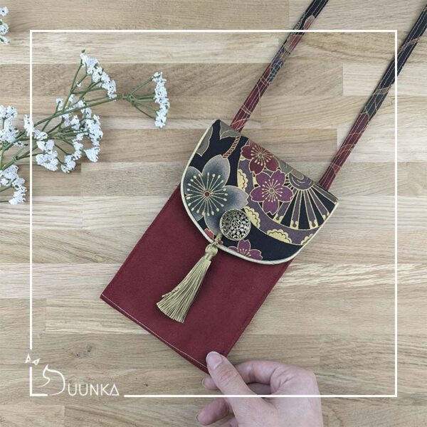 Sac téléphone > 32€