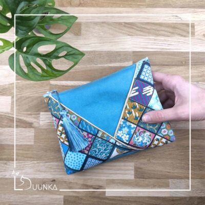 Pochette bandoulière > 30€
