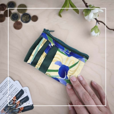 Porte carte et monnaie > 14€
